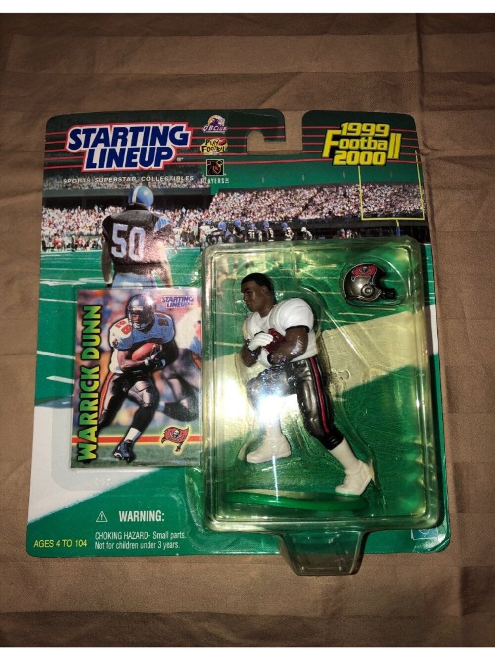 Starting Lineup Warrick Dunn 1999 Football Action Figure NIB Tampa Bay Buccaneer